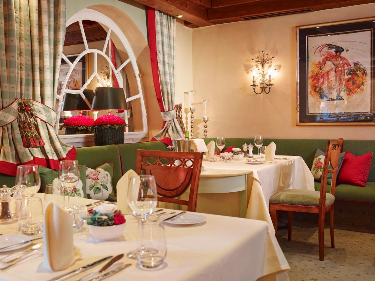Relais & Chateaux Hotel Schwarzmatt 바덴바일러 외부 사진