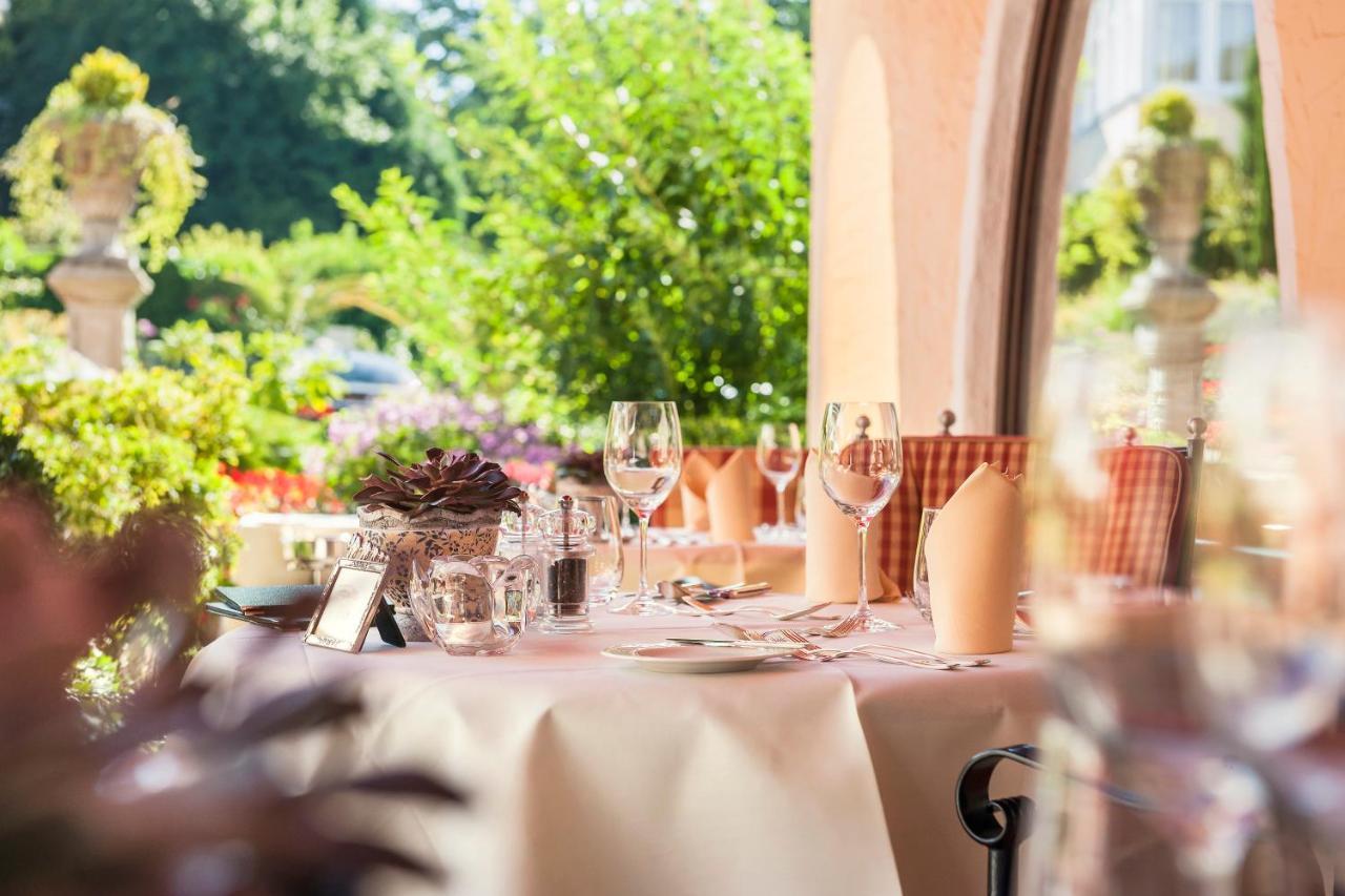 Relais & Chateaux Hotel Schwarzmatt 바덴바일러 외부 사진