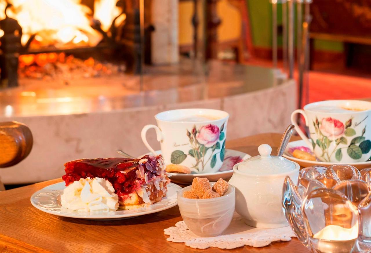 Relais & Chateaux Hotel Schwarzmatt 바덴바일러 외부 사진
